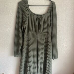 SHEIN Green Long Sleeve Sundress with Scoop Neck